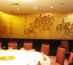 ���A����