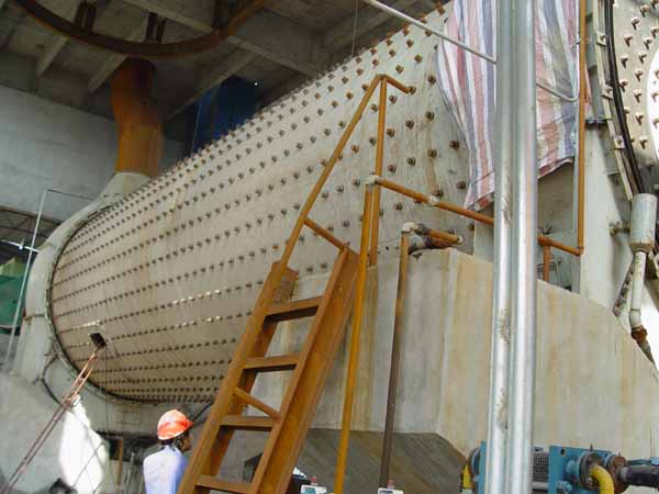 ��4.2��13m�߼�ˮ��ĥ