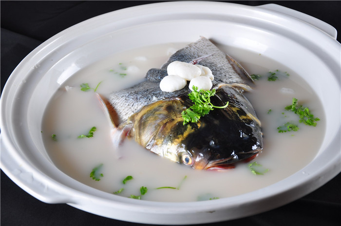 ��̬����ͷ